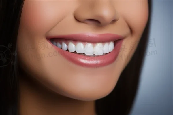 深圳六月微笑口腔门诊部口腔颌面外科现价仅需2500元起，原价3000元起，享受高品质服务，机会难得，赶快来体验！