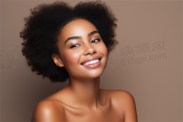 昆明翘睫重睑修复医生推荐：李德平、肖军磊等口碑医生专注眼部修复手术！