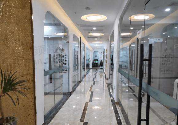 福建三明梅列瑞尔口腔门诊部补牙和种植牙收费多少？价格参考来了