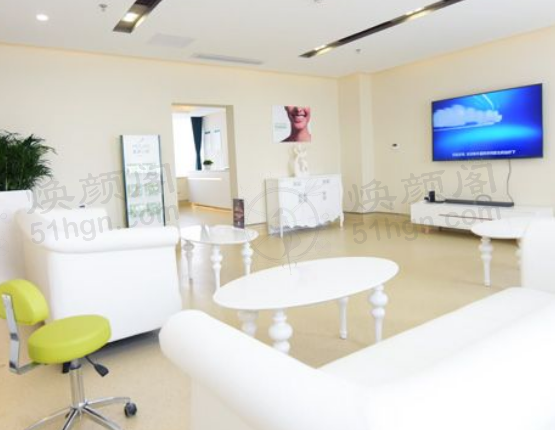 深圳美莱口腔门诊部种植牙怎么样？技术多价格实惠