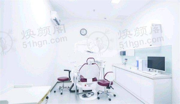 西安双宝口腔医院T-PLUS种植牙价格贵吗？全包一口价超实惠